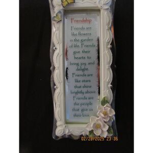 Friendship plaque picture gallery wall wall hanging flowers butterflies love